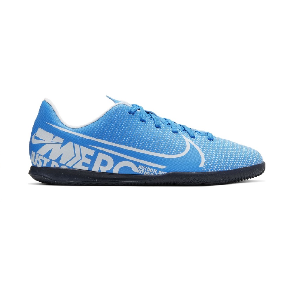 Bota de futbol para nino a Nike Jr. Mercurial Vapor 13 Club IC AT8169 414 ferrersport Tienda online de deportes