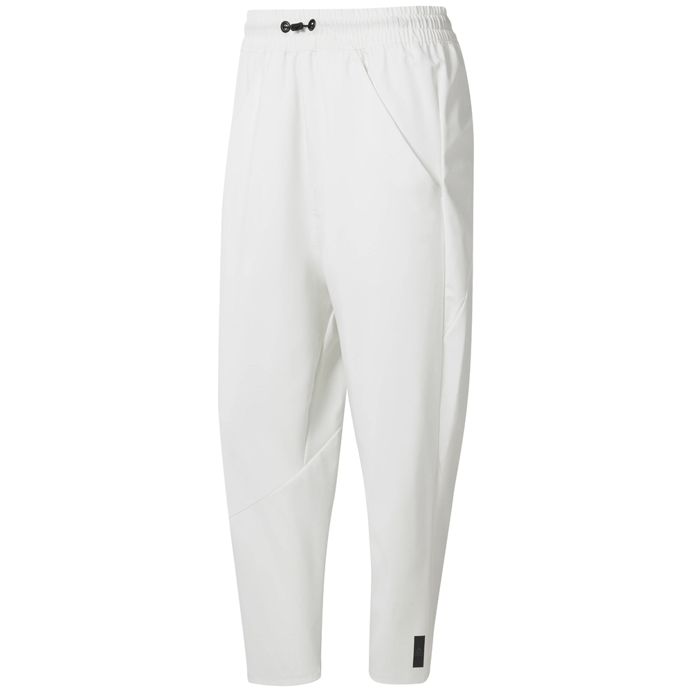 DP5653_APP_virtual_standard_white