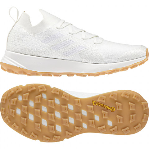 BC0520_FTW_photo_standard_white