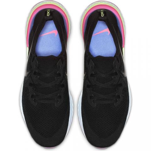 nike flyknit epic react 2