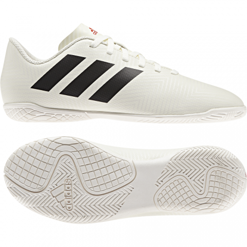 CM8520_FTW_photo_standard_white