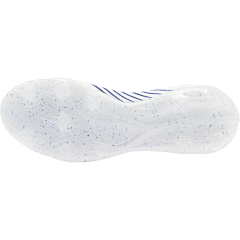 CM8532_FTW_photo_bottom_white