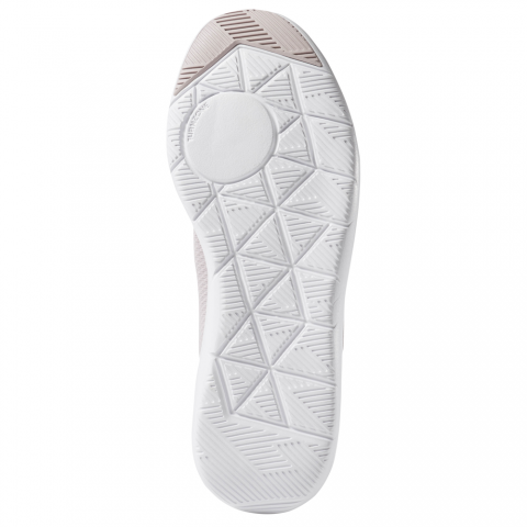 CN6669_FTW_photo_bottom_white