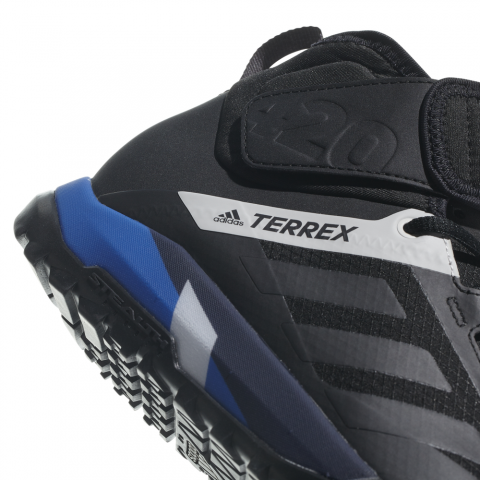 Zapatilla adidas Trail Cross - CQ1746 | ferrersport.com | Tienda online de deportes