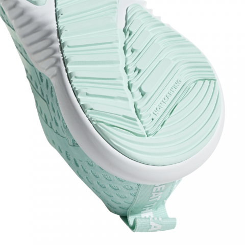 D96903_FTW_photo_detail-3_white
