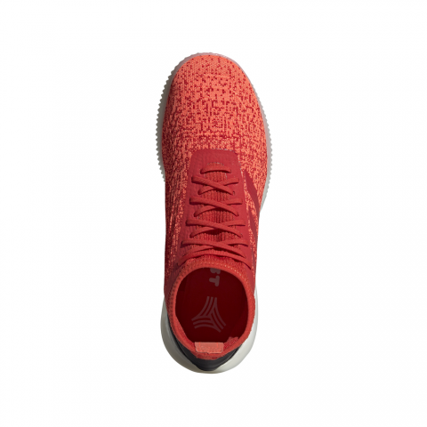 D98057_FTW_photo_top-portrait_white