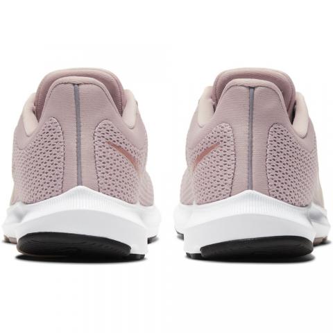 Nike quest 2025 2 mujer blancas