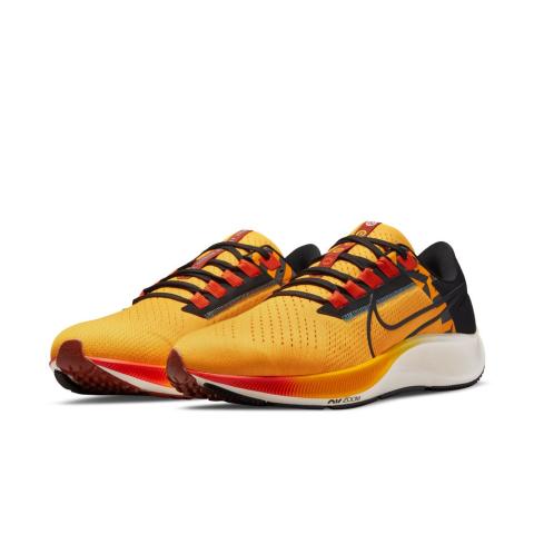 Nike gran shop via 38 horarios