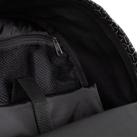 mochila-eastpak-out-of-office-negro-blanco-Imag5