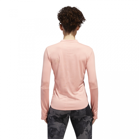 CY5636_APP_on-model_back_white