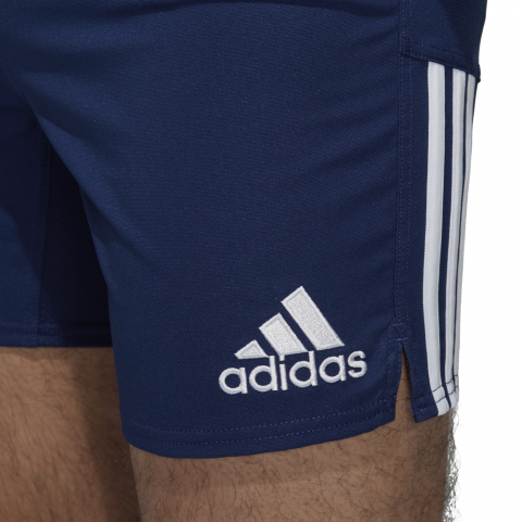 A96677_APP_on-model_detail-1_white