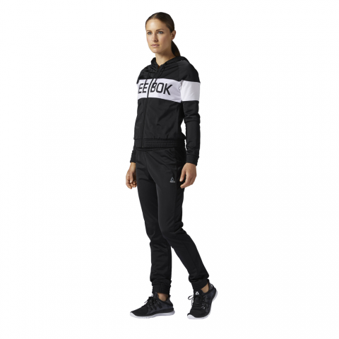 BQ2713_APP_on-model_side_white