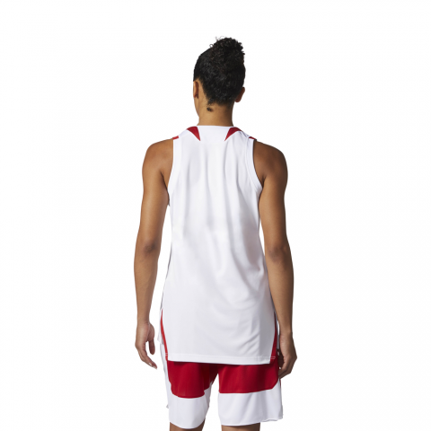 BQ7795_APP_on-model_back_white