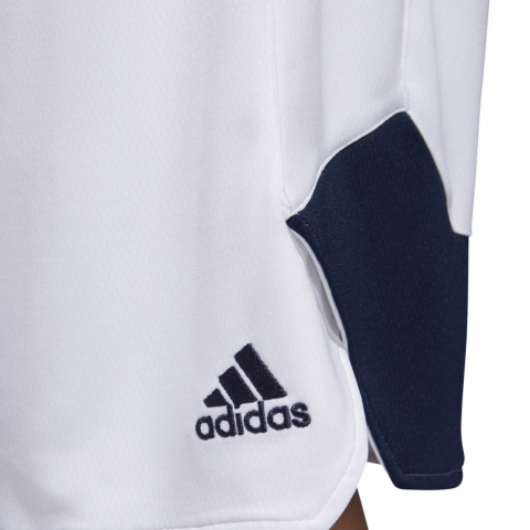 BQ9152_APP_on-model_detail-1_white