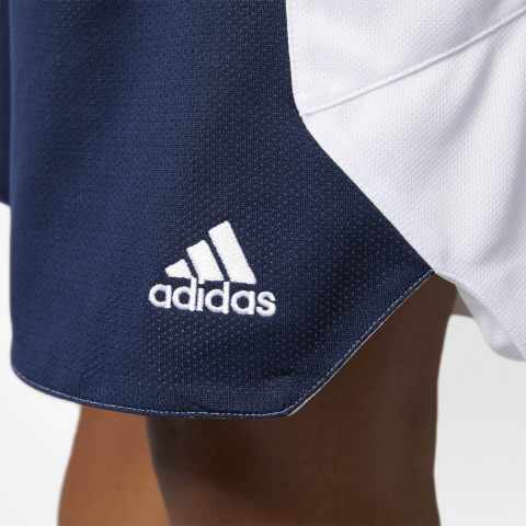 CD8651_APP_on-model_detail-1_white