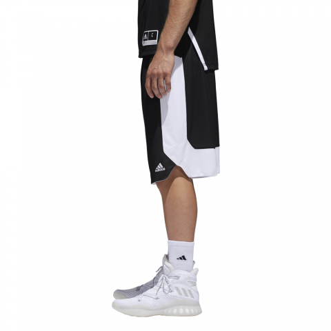 CD8675_APP_on-model_side_white