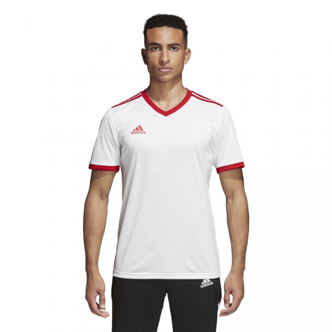 CE1717_APP_on-model_standard_white