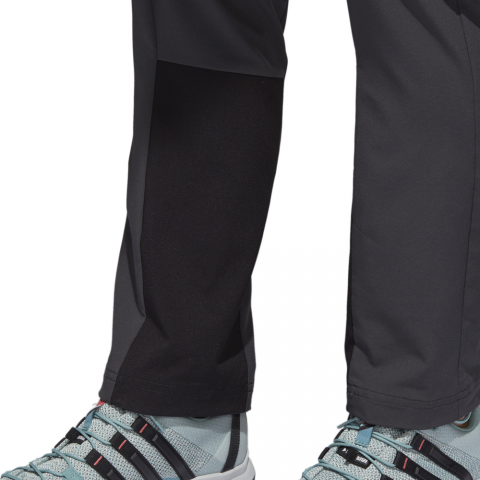 CG0095_APP_on-model_detail-2_white