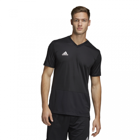 CG0351_APP_on-model_standard_white