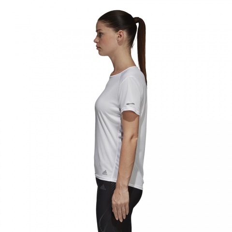 CG2018_APP_on-model_side_white