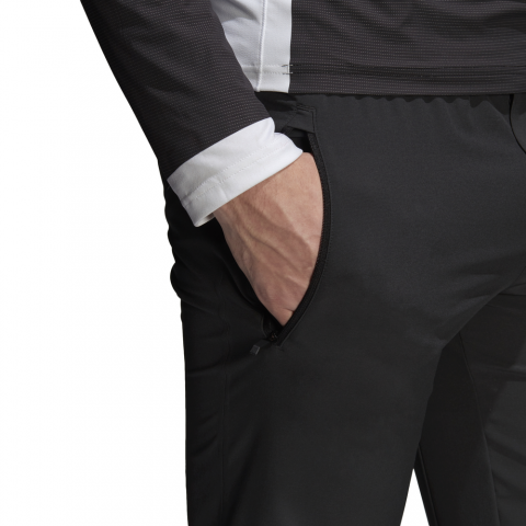 CG2474_APP_on-model_detail-1_white