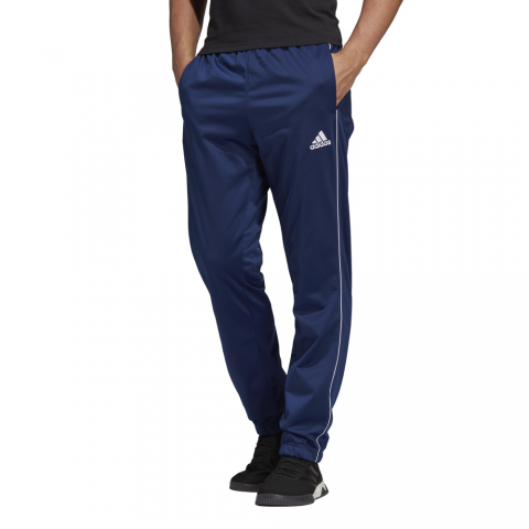 CV3585_APP_on-model_standard_white