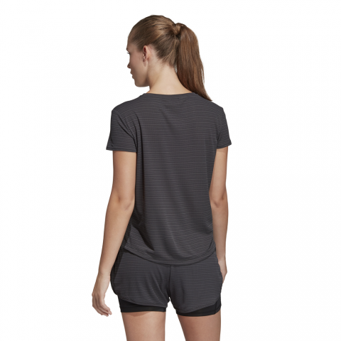 CV3770_APP_on-model_back_white