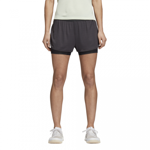 CW4054_APP_on-model_standard_white