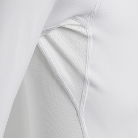 CW7325_APP_photo_detail-2_white