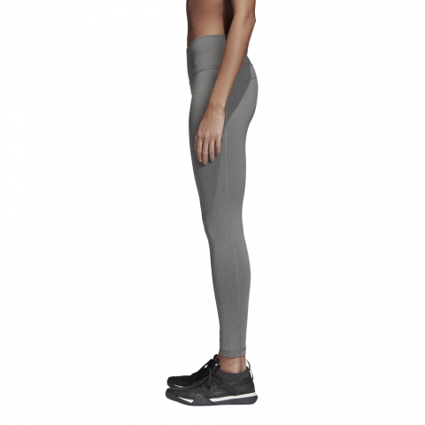 D93726_APP_on-model_side_white
