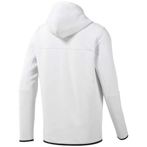D93752_APP_virtual_back_white