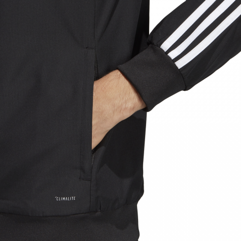 DJ2591_APP_on-model_detail-2_white