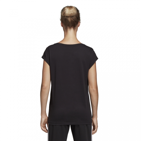 DP2368_APP_on-model_back_white