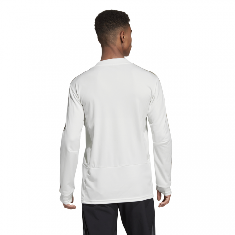 DP3820_APP_on-model_back_white