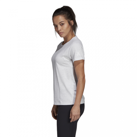 DP3914_APP_on-model_side_white