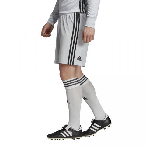 DP5372_APP_on-model_side_white