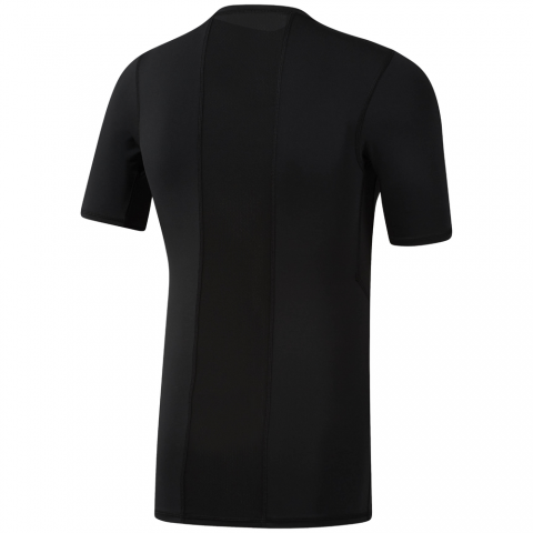DP6163_APP_virtual_back_white