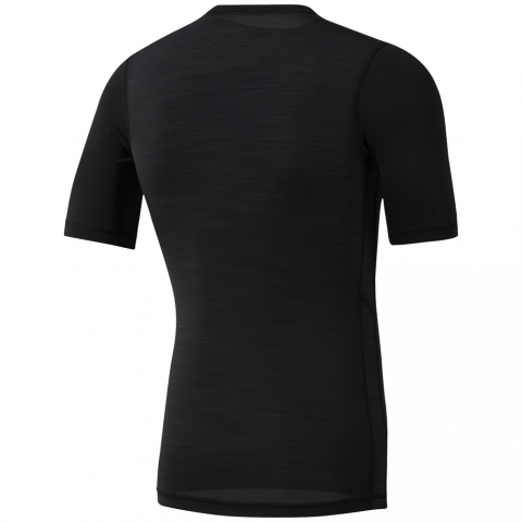 DP6560_APP_virtual_back_white