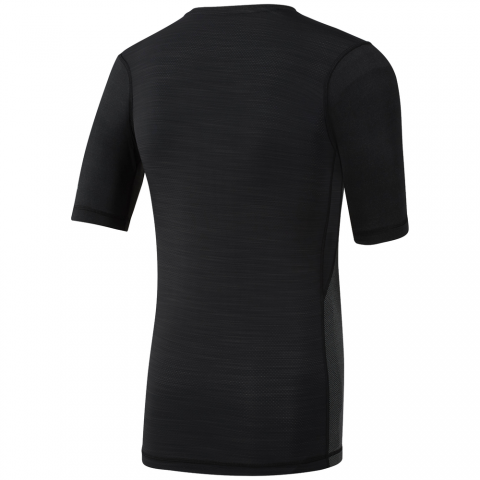 DP6562_APP_virtual_back_white
