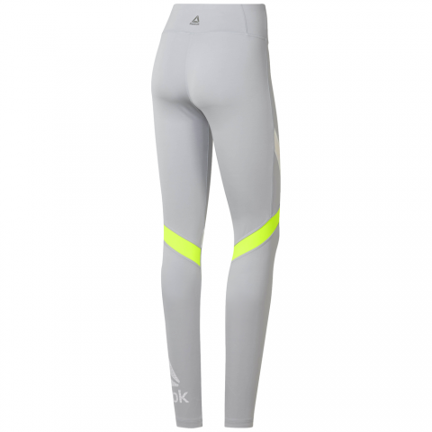 DP6708_APP_virtual_back_white