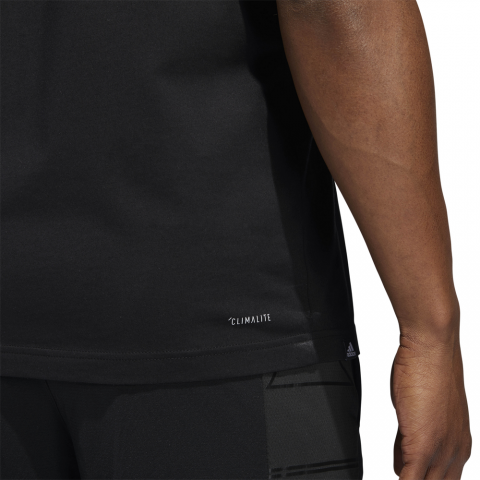 DQ0931_APP_on-model_detail-3_white