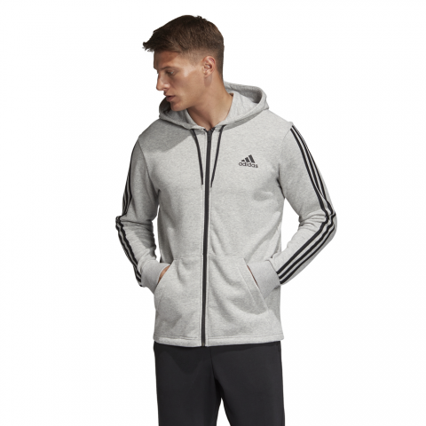 DQ1454_APP_on-model_standard_white