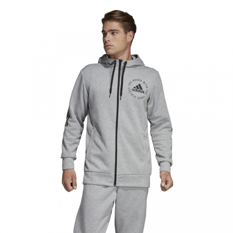 DQ1466_APP_on-model_standard_white