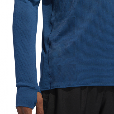 DQ1899_APP_on-model_detail-2_white
