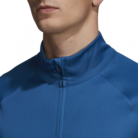 DQ2672_APP_on-model_detail-1_white