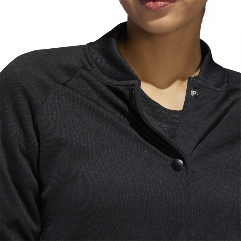 DQ2888_APP_on-model_detail-1_white