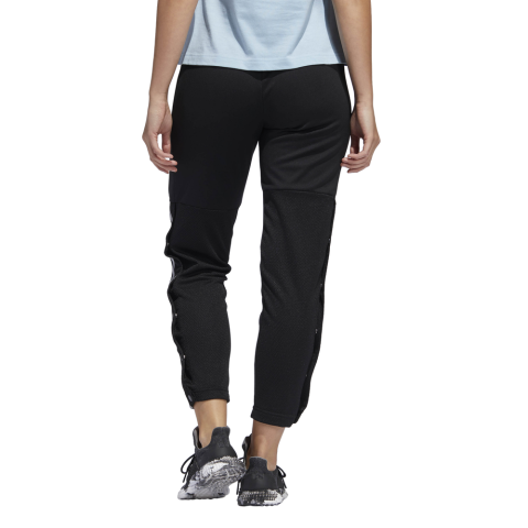 DQ2889_APP_on-model_back_white