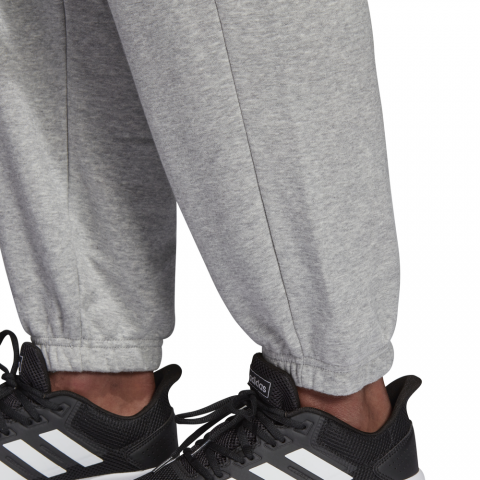 DQ3059_APP_on-model_detail-3_white
