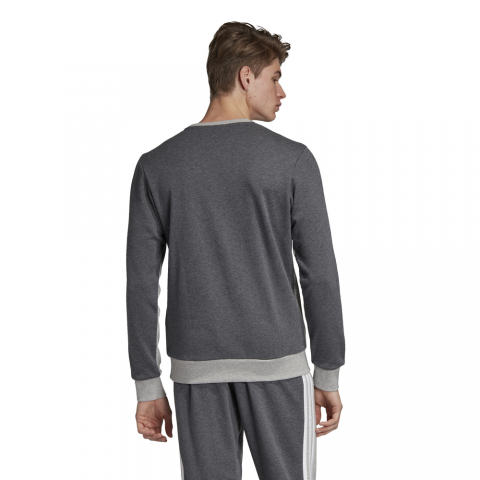DQ3094_APP_on-model_back_white