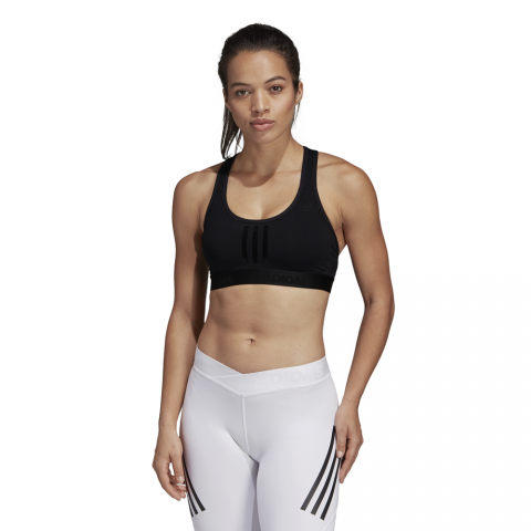 DQ3526_APP_on-model_standard_white